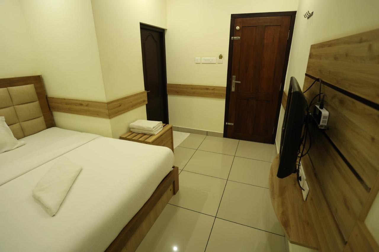 Balaji Regency Kanhangad Kannangad Экстерьер фото